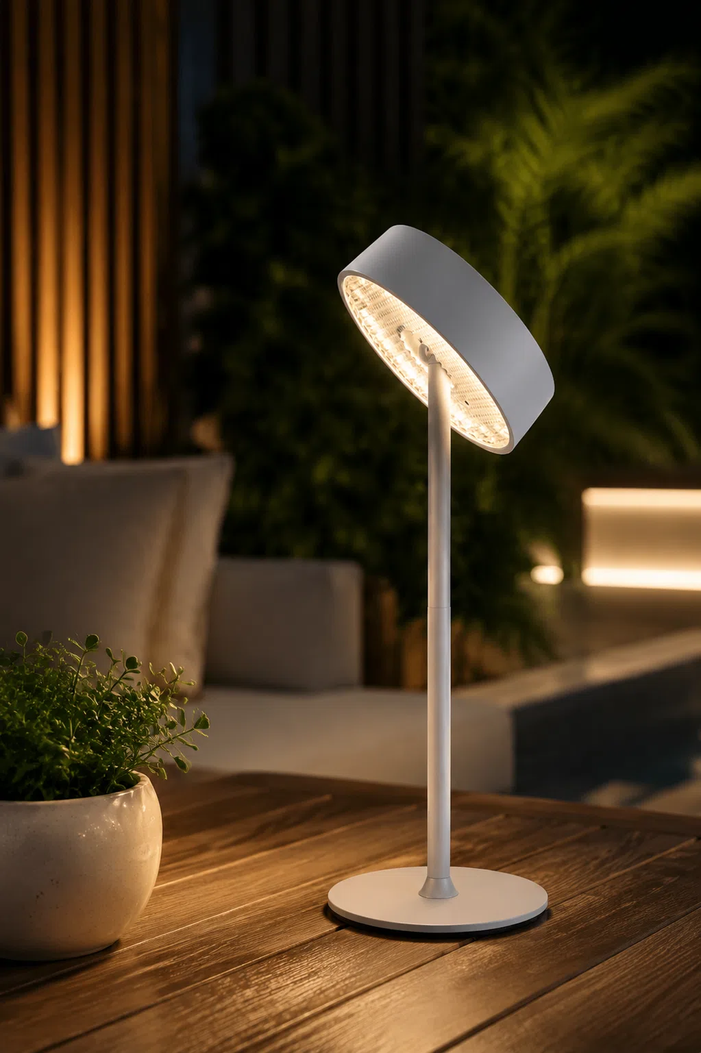 Solar Outdoor Floor Lamp — image 2